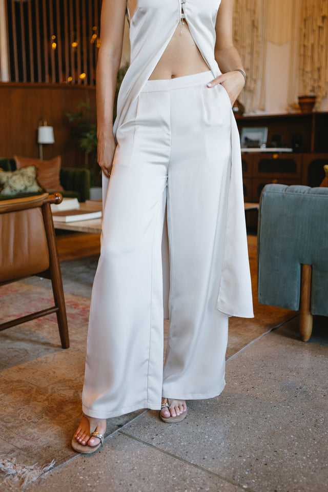 cream-satin-pants-1_640x_crop_center.jpg