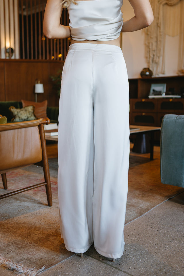 cream-satin-pants-3_640x_crop_center.jpg